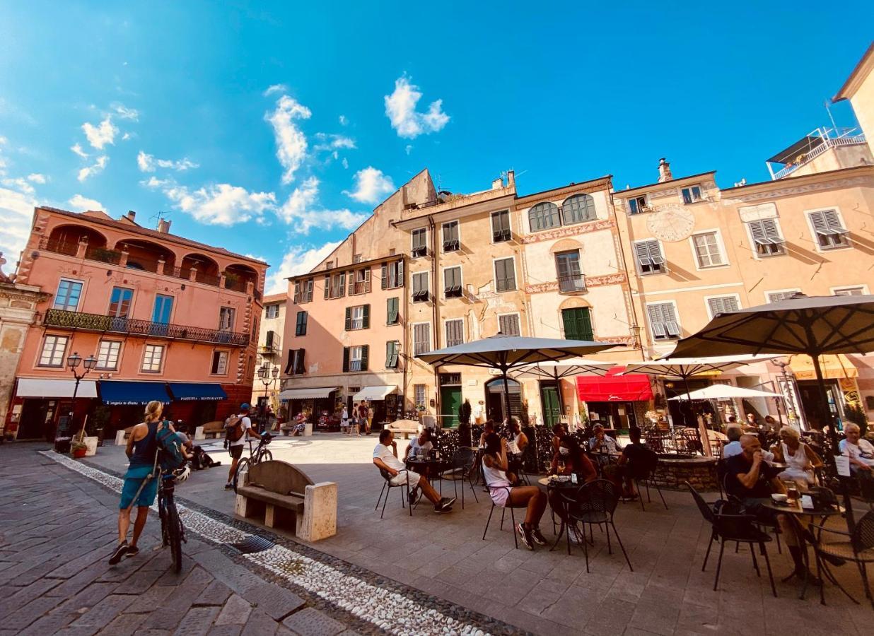 Apartamento Hostdomus - Bilocale Sul Borgo Finale Ligure Exterior foto