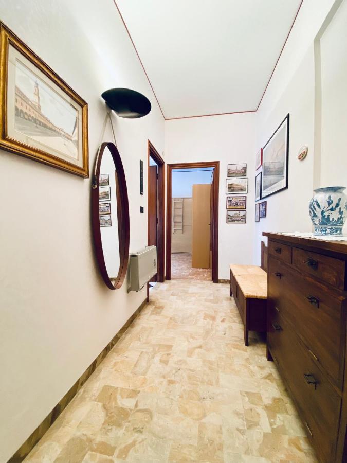 Apartamento Hostdomus - Bilocale Sul Borgo Finale Ligure Exterior foto