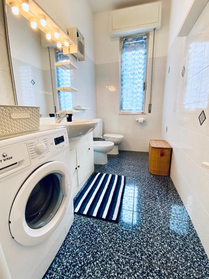 Apartamento Hostdomus - Bilocale Sul Borgo Finale Ligure Exterior foto